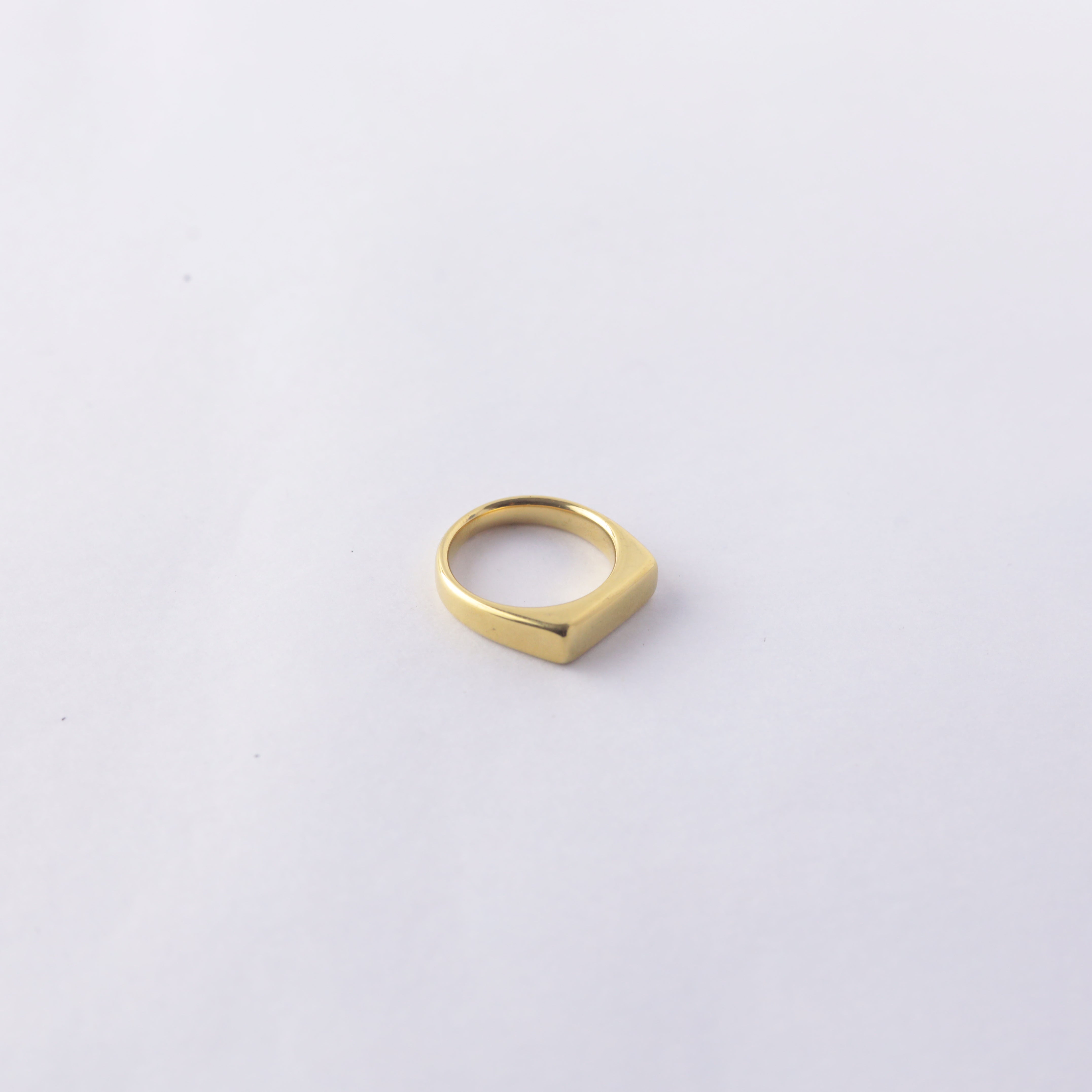 Minimalist Gold Signet Ring